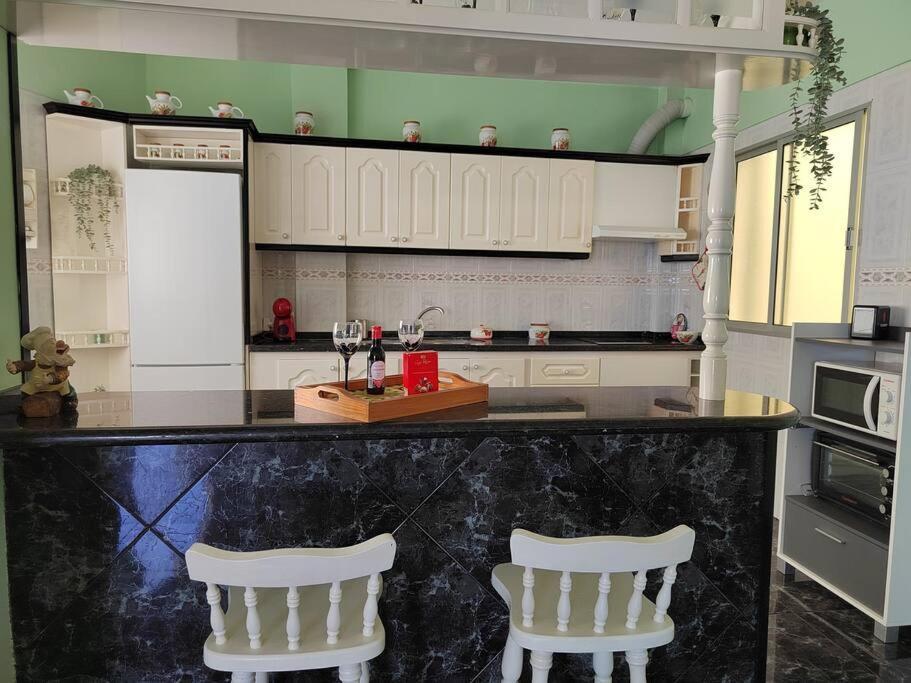 Cheyma Home 3º: Amplio Apartamento En Alcala Kültér fotó
