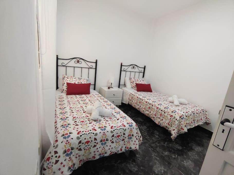 Cheyma Home 3º: Amplio Apartamento En Alcala Kültér fotó